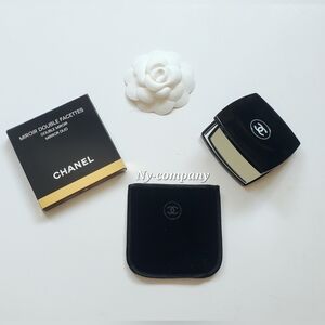 (SALE)Chanel Compact Mirror Brand New